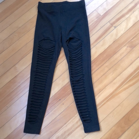 Express Sliced Shredded Cut Black Leggings Size Small - Picture 1 of 6